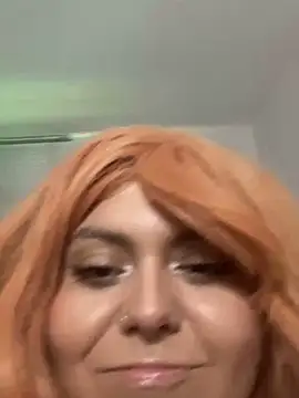AmandaSLE online show from December 2024 11:35:01 AM