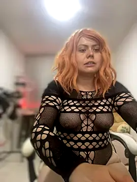AmandaSLE online show from December 2024 11:26:01 AM