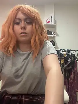 AmandaSLE online show from January 2025 04:38:01 PM