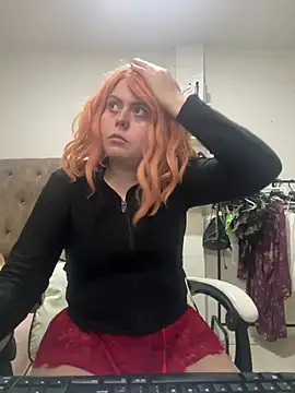 AmandaSLE online show from January 2025 03:33:02 PM