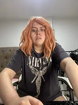 AmandaSLE online show from January 2025 10:42:02 AM