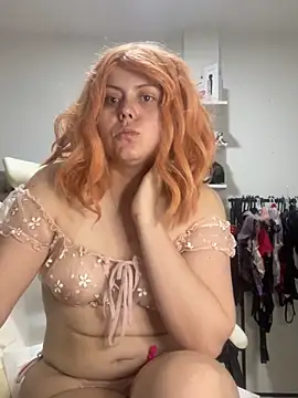 AmandaSLE online show from February 2025 09:25:02 AM