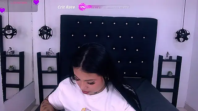 Mels  online show from October 2025 04:48:02 PM