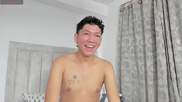 JulianRose 1 online show from December 2024 10:51:02 AM