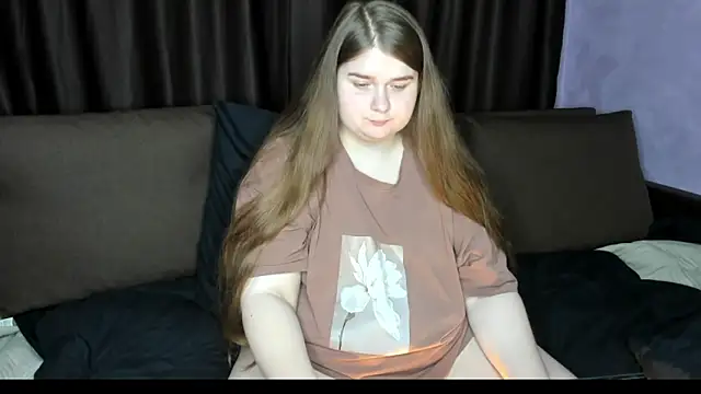 Snapshot of Aushpana chatting on November 2025 10:14:02 AM Aushpana online show from November 2025 10:14:02 AM