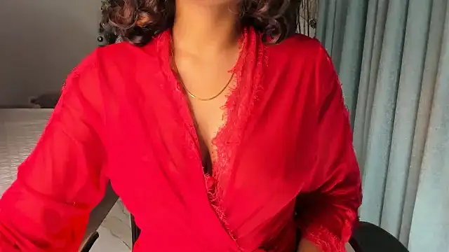 Snapshot of Bad_Girl_Kayra69 chatting on December 2024 08:34:01 PM Bad Girl Kayra69 online show from December 2024 08:34:01 PM