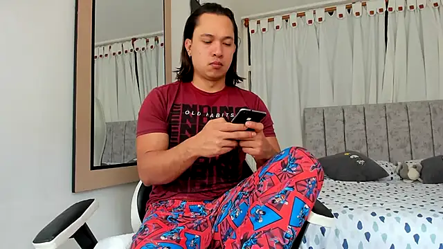 Snapshot of Valerioe chatting on October 2025 04:18:01 PM Valerioe online show from October 2025 04:18:01 PM