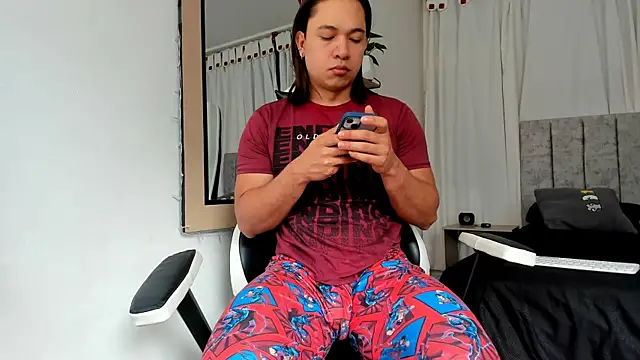 Snapshot of Valerioe chatting on November 2025 12:49:01 PM Valerioe online show from November 2025 12:49:01 PM