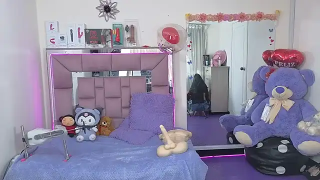 Snapshot of AriadnaCappelletty chatting on October 2025 04:04:01 PM AriadnaCappelletty online show from October 2025 04:04:01 PM