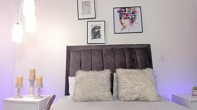 helen mooree online show from March 2025 04:40:02 PM