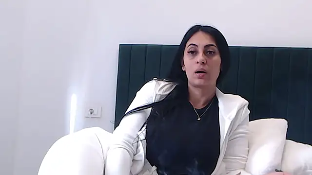 Snapshot of Aimeclark chatting on October 2025 11:35:01 AM Aimeclark online show from October 2025 11:35:01 AM