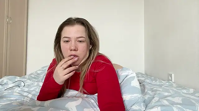 Snapshot of Embersweetbunny chatting on March 2025 09:45:02 AM Embersweetbunny online show from March 2025 09:45:02 AM