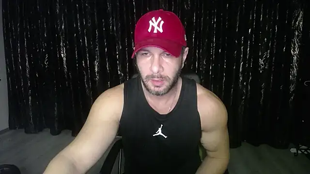 HotterLrgDom online show from January 2025 01:24:01 AM