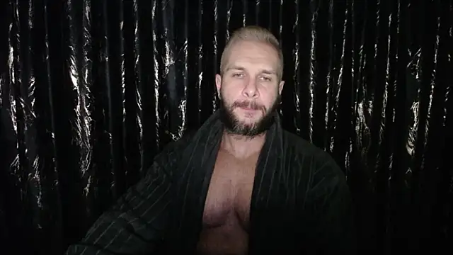 HotterLrgDom online show from February 2025 10:32:01 PM