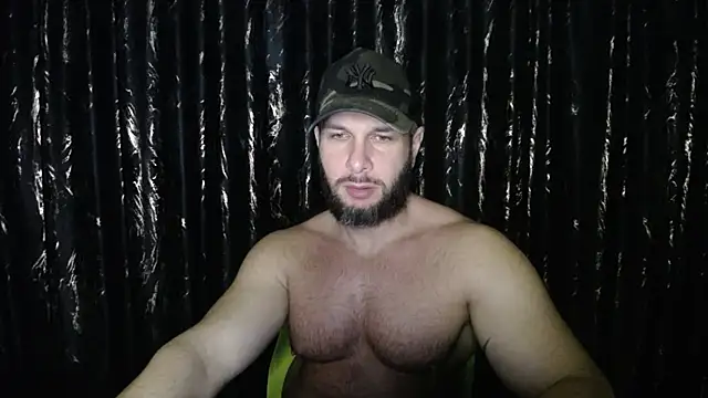 HotterLrgDom online show from February 2025 10:10:02 PM