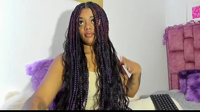 ladyrd1 online show from September 2025 01:37:01 PM