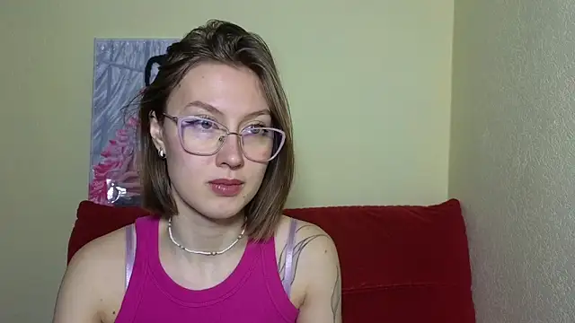 Snapshot of MalvinaBlum chatting on January 2025 01:37:02 AM MalvinaBlum online show from January 2025 01:37:02 AM