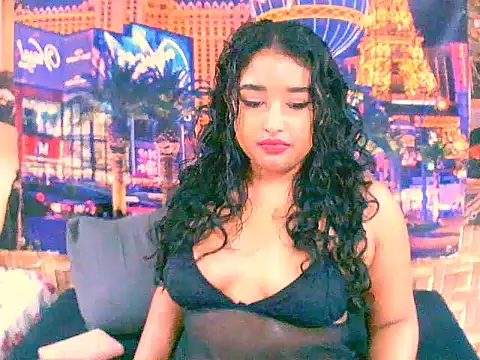 Snapshot of IndianAngel4u chatting on October 2025 05:36:02 AM IndianAngel4u online show from October 2025 05:36:02 AM