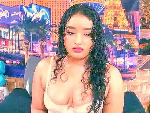 Snapshot of IndianAngel4u chatting on October 2025 06:27:02 AM IndianAngel4u online show from October 2025 06:27:02 AM