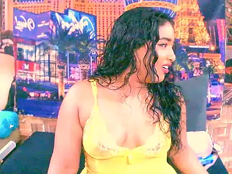 Snapshot of IndianAngel4u chatting on October 2025 05:41:01 AM IndianAngel4u online show from October 2025 05:41:01 AM