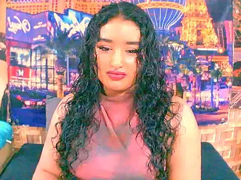 Snapshot of IndianAngel4u chatting on October 2025 05:37:02 AM IndianAngel4u online show from October 2025 05:37:02 AM