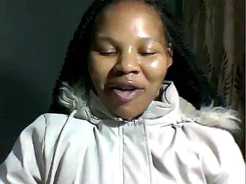 Snapshot of MAZINGDIVA1994 chatting on February 2025 04:53:02 PM MAZINGDIVA1994 online show from February 2025 04:53:02 PM