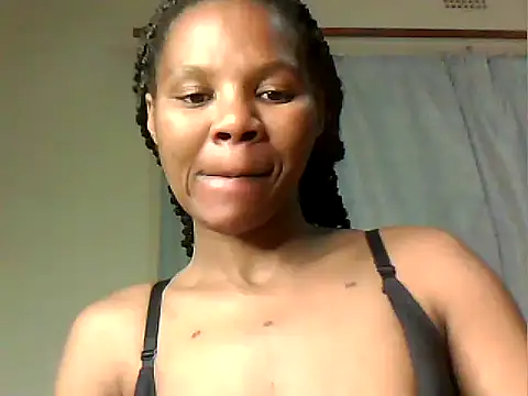 Snapshot of MAZINGDIVA1994 chatting on September 2025 08:41:01 PM MAZINGDIVA1994 online show from September 2025 08:41:01 PM