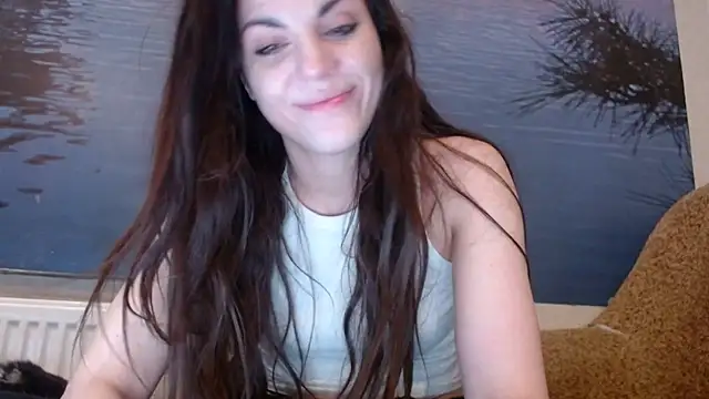 Snapshot of AliceTailor chatting on March 2025 09:56:02 PM AliceTailor online show from March 2025 09:56:02 PM