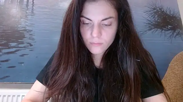 Snapshot of AliceTailor chatting on October 2025 09:53:01 PM AliceTailor online show from October 2025 09:53:01 PM