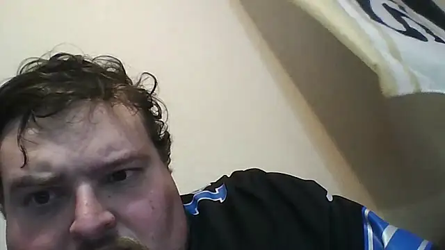 YelpedAverting online show from September 2025 11:07:01 PM