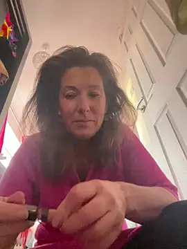 Lwhite1 online show from October 2025 04:13:02 PM