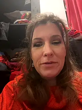 Lwhite1 online show from November 2025 12:10:02 AM