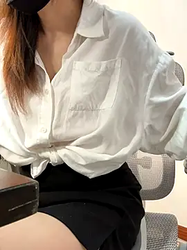 Annabody online show from October 2025 06:46:02 AM