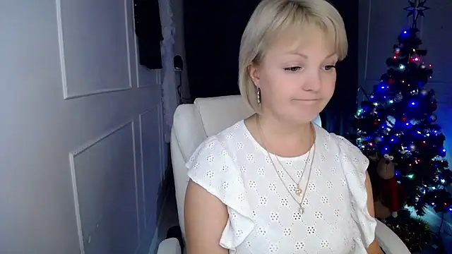 Juarnea online show from January 2025 05:46:01 PM