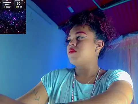 KayleighDreams  online show from October 2025 11:44:02 PM