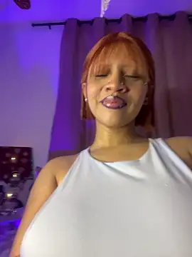 Snapshot of Charlotee_ chatting on January 2025 04:48:02 AM Charlotee online show from January 2025 04:48:02 AM