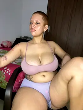 Snapshot of Charlotee_ chatting on September 2025 11:15:02 PM Charlotee online show from September 2025 11:15:02 PM