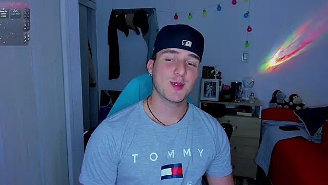 liam oficial02 online show from January 2025 03:28:02 AM