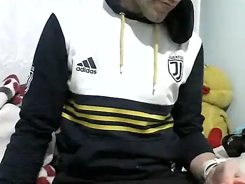 Snapshot of Aktorihann chatting on October 2025 02:59:02 AM Aktorihann online show from October 2025 02:59:02 AM