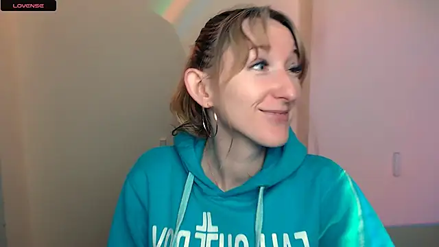 Snapshot of AmandaSell chatting on September 2025 06:40:01 AM AmandaSell online show from September 2025 06:40:01 AM