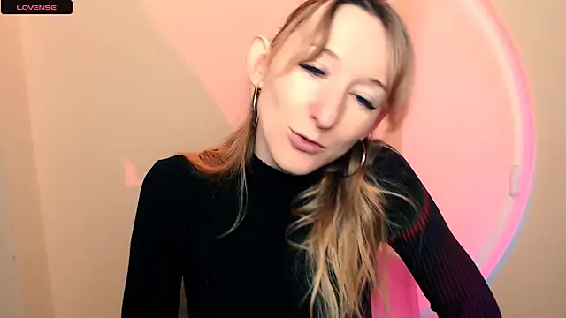 Snapshot of AmandaSell chatting on October 2025 07:41:01 AM AmandaSell online show from October 2025 07:41:01 AM