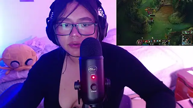 StephaniFox online show from December 2024 12:26:02 AM