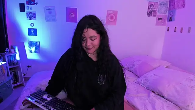 StephaniFox online show from December 2024 03:03:01 AM