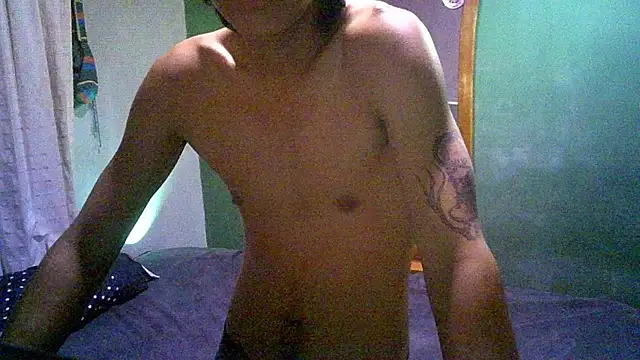 Snapshot of Luchitodiaz6969 chatting on November 2025 08:28:02 AM Luchitodiaz6969 online show from November 2025 08:28:02 AM