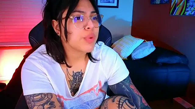 miacanela xo online show from December 2024 04:59:02 AM
