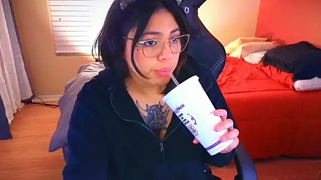 miacanela xo online show from January 2025 04:38:01 AM