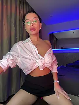 Snapshot of Melisa_Ester chatting on February 2025 03:14:02 PM Melisa Ester online show from February 2025 03:14:02 PM
