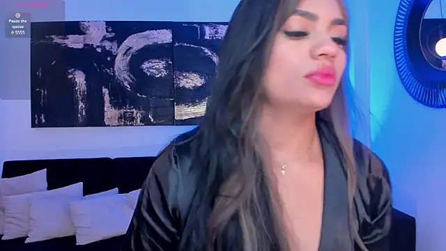 NicoleSanz  online show from December 2024 07:52:02 PM