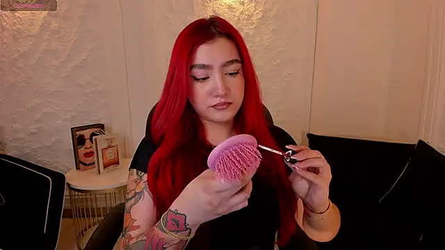 ViolettCastel online show from October 2025 07:03:02 PM