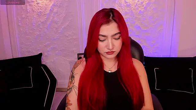 ViolettCastel online show from October 2025 07:03:01 PM